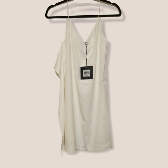 isla_co. Dresses & Skirts - Isla_co. | Beautiful Slip dress Side panel White